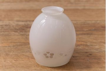 アンティーク照明　昭和レトロ　花の模様が和の雰囲気にぴったりな天井照明(吊り下げ照明、ペンダントライト)(R-041738)