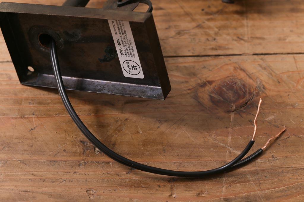 アンティーク照明　昭和初期　和の雰囲気漂うウォールランプ(壁掛け照明、ブラケットライト)(R-041742)