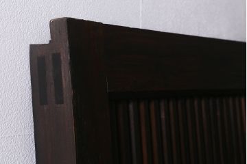 アンティーク建具　明治大正期　ヒノキ材　細い桟が魅力の格子蔵戸(蔵戸、格子戸、引き戸、建具、玄関戸)(R-041743)