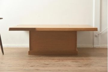 在庫未使用品　IDC大塚家具　藤沢木工　ナラ材 無垢はぎ　いろり(囲炉裏、座卓、火鉢)(定価約23万5千円)(R-041748)