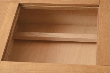 在庫未使用品　IDC大塚家具　藤沢木工　ナラ材 無垢はぎ　いろり(囲炉裏、座卓、火鉢)(定価約23万5千円)(R-041748)