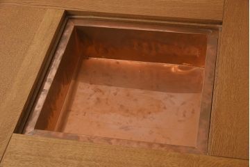 在庫未使用品　IDC大塚家具　藤沢木工　ナラ材 無垢はぎ　いろり(囲炉裏、座卓、火鉢)(定価約23万5千円)(R-041748)