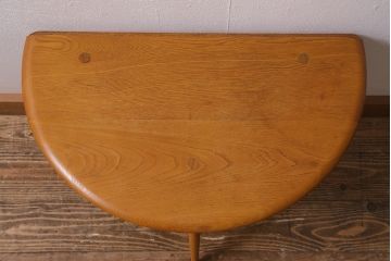 ヴィンテージ家具　イギリスビンテージ　レア品　ERCOL(アーコール)　ラウンドテーブル(バタフライテーブル、ローテーブル、センターテーブル)(R-041753)