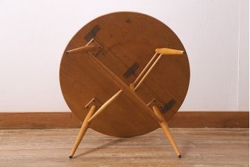 ヴィンテージ家具　イギリスビンテージ　レア品　ERCOL(アーコール)　ラウンドテーブル(バタフライテーブル、ローテーブル、センターテーブル)(R-041753)