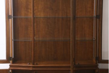 中古　DREXEL HERITAGE(ドレクセルヘリテイジ)　TRYON MANOR(トライオンメナー)　格調高い佇まいが魅力の飾り棚(キャビネット、食器棚、収納棚)(定価約98万円)(R-041755)