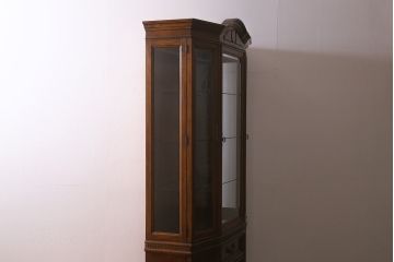 中古　DREXEL HERITAGE(ドレクセルヘリテイジ)　TRYON MANOR(トライオンメナー)　格調高い佇まいが魅力の飾り棚(キャビネット、食器棚、収納棚)(定価約98万円)(R-041755)