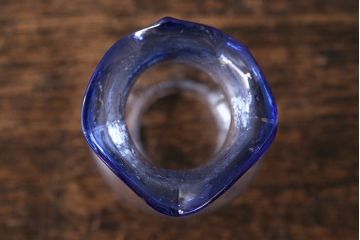 アンティーク雑貨　明治大正期　レトロ　青縁フリル　豆ランプ(金魚鉢ホヤ、オイルランプ、和ガラス)(R-041759)