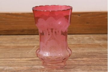 ヴィンテージ雑貨　イギリスビンテージ　平芯　5分芯　3色のガラスが可愛らしいオイルランプ(灯油ランプ、台ランプ)(R-041760)