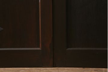 アンティーク建具　明治大正期　蔵戸リメイク　ヒノキ材　クリアガラス入り　風情漂う佇まいが魅力の蔵戸2枚セット(引き戸、玄関戸)(R-041762)