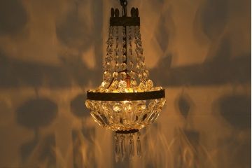 ヴィンテージ照明　フランスビンテージ　ゴージャスな空間を彩るクリスタルガラスのエンパイアシャンデリア(天井照明、吊り下げ照明)(R-041763)