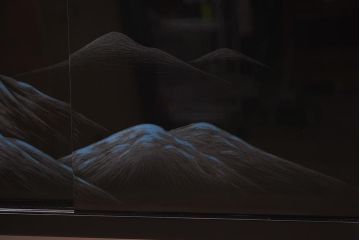 在庫未使用品　IDC大塚家具　モリシゲ(MORISHIGE/森繁)　有明35　彫漆　山と木立　　旭幸延A　和棚(定価約69万円)(R-041766)