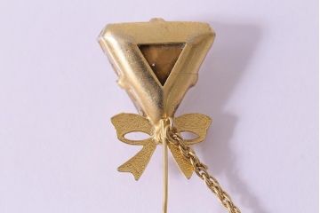 ヴィンテージ雑貨　昭和期　リボンが可愛らしいブローチ(アクセサリー、ビンテージ)(R-041770)