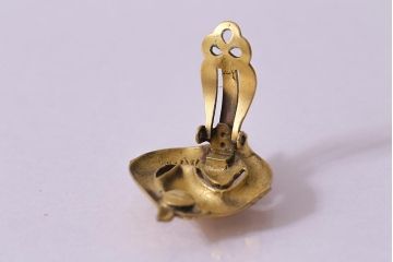 ヴィンテージ雑貨　MMA(Metropolitan Museum of Art)　ビンテージイヤリング(魚、イルカ、アクセサリー)(R-041784)