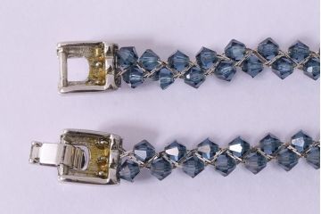 フランス　BALMAIN(バルマン)　大人の雰囲気漂うブルーのアクセサリーセット(イヤリング、ネックレス)(R-041790)