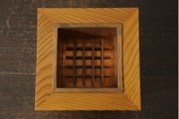展示品　IDC大塚家具　古典木工　翁　屋久杉　花器(定価約12万3千円)(R-041795)