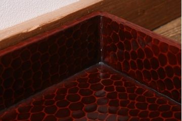 在庫未使用品　IDC大塚家具　まつおかファニチャー　鎌倉彫　竹と牡丹　漆　衣装盆　大小セット(定価約10万円)(R-041800)