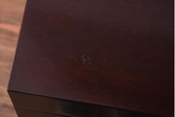 展示品　IDC大塚家具　Baker(ベーカー社)　3409　マホガニー材　気品のあるシンプルなサイドテーブル(センターテーブル、コンソールテーブル、作業台、カウンターテーブル、サイドデスク)(定価約63万円)(R-041823)