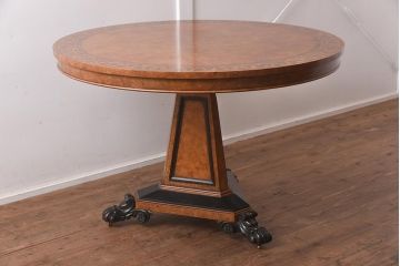 展示品　IDC大塚家具　Baker(ベイカー社)　5165　キャスター付きラウンドテーブル(丸テーブル)(定価約234万円)(R-041828)