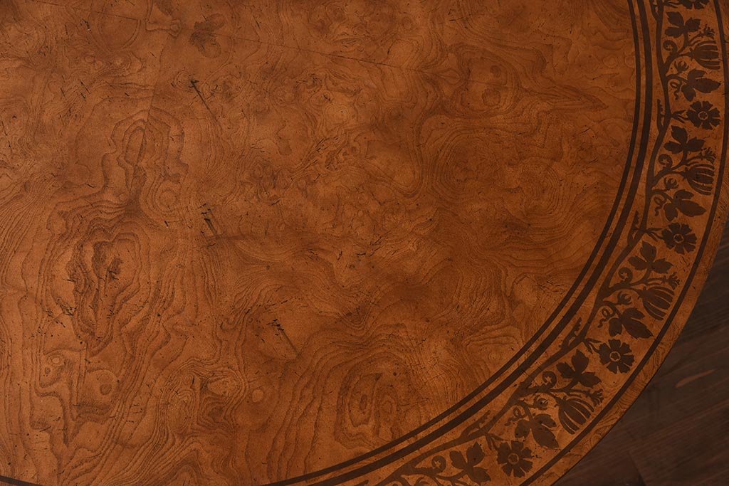 展示品　IDC大塚家具　Baker(ベイカー社)　5165　キャスター付きラウンドテーブル(丸テーブル)(定価約234万円)(R-041828)