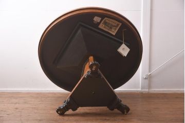 展示品　IDC大塚家具　Baker(ベイカー社)　5165　キャスター付きラウンドテーブル(丸テーブル)(定価約234万円)(R-041828)