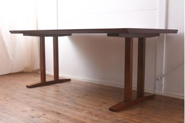 在庫未使用品　IDC大塚家具　藤沢木工　DT-1　総欅(ケヤキ)材　漆塗り　ダイニングテーブル(定価約140万円)(R-041830)