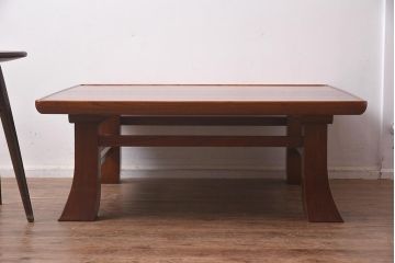 在庫未使用品　IDC大塚家具　藤沢木工　江戸小紋　角けり　90　楡無垢材　座卓(ローテーブル)(定価約17万円)(R-041838)