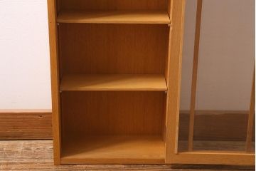 在庫未使用品　IDC大塚家具　川股家具工房　シンプルなウォールキャビネット(壁掛け戸棚)(定価約8万円)(R-041840)