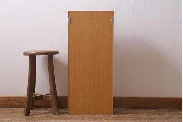 在庫未使用品　IDC大塚家具　川股家具工房　シンプルなウォールキャビネット(壁掛け戸棚)(定価約8万円)(R-041840)