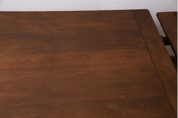 ヴィンテージ家具　海外輸入家具　バーチ材　猫足が優雅な印象を与えるダイニングテーブル(エクステンションテーブル、ビンテージ)(R-041845)