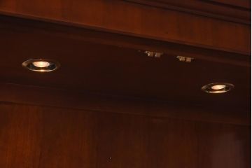 在庫未使用品　IDC大塚家具　Baker(ベーカー社)　3733　チェリー材　ダイニングキャビネット(収納棚、飾り棚)(定価約191万円)(R-041851)