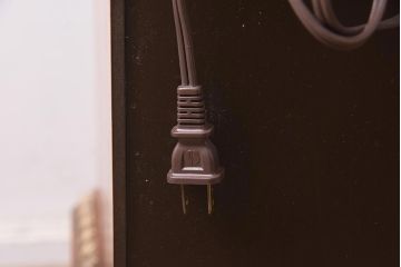 展示品　IDC大塚家具　Baker(ベイカー社)　1967G　クラシカルなブックケース(本箱、収納棚、飾り棚、キャビネット)(定価約167万円)(R-041852)