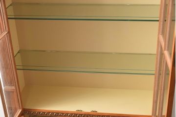 展示品　IDC大塚家具　Baker(ベイカー社)　1967G　クラシカルなブックケース(本箱、収納棚、飾り棚、キャビネット)(定価約167万円)(R-041852)