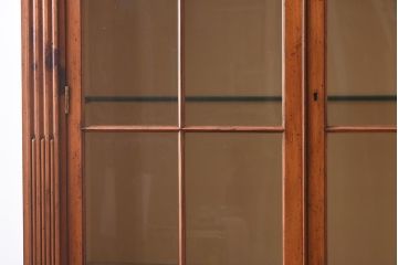 展示品　IDC大塚家具　Baker(ベーカー社)　1967G　クラシカルなブックケース(本箱、収納棚、飾り棚、キャビネット)(定価約167万円)(R-041852)