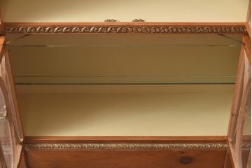 展示品　IDC大塚家具　Baker(ベーカー社)　1967G　クラシカルなブックケース(本箱、収納棚、飾り棚、キャビネット)(定価約167万円)(R-041855)