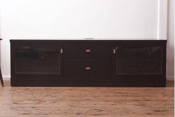 在庫未使用品　IDC大塚家具　アーリー・タイムスアルファ　エレール150F　金属取っ手のテレビ台(TVボード、ローボード)(定価約22万円)(R-041858)