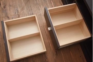 在庫未使用品　IDC大塚家具　アーリー・タイムスアルファ　エレール150F　金属取っ手のテレビ台(TVボード、ローボード)(定価約22万円)(R-041858)