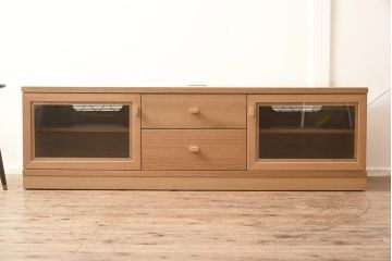 在庫未使用品　IDC大塚家具　アーリー・タイムスアルファ　エレール150F　杢取っ手のテレビ台(TVボード、ローボード)(定価約22万円)(R-041861)