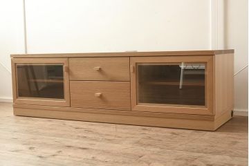 在庫未使用品　IDC大塚家具　アーリー・タイムスアルファ　エレール150F　杢取っ手のテレビ台(TVボード、ローボード)(定価約22万円)(R-041861)