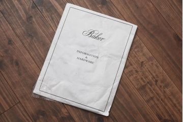 展示品　IDC大塚家具　Baker(ベーカー社)　3780　チェリー材　パーケット天板のシックなゲームテーブル(定価約113万円)(R-041864)