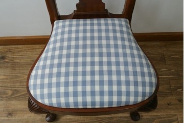 中古　IDC大塚家具　ヒッコリーチェア社(HICKORY CHAIR)　マホガニー材　805-02　ブルーのギンガムチェックが愛らしいチェア　定価約10万円　(R-041865)