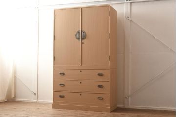 在庫未使用品　IDC大塚家具　家具のカネトク　3.3尺　下三大洋　桐タンス(定価約46万円)(R-041888)