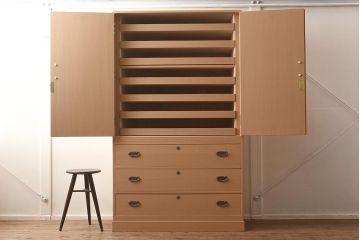 在庫未使用品　IDC大塚家具　家具のカネトク　3.3尺　下三大洋　桐タンス(定価約46万円)(R-041888)