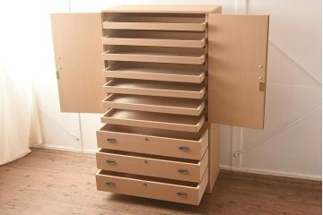 在庫未使用品　IDC大塚家具　家具のカネトク　3.3尺　下三大洋　桐タンス(定価約46万円)(R-041888)