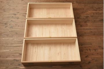 在庫未使用品　IDC大塚家具　家具のカネトク　3.3尺　下三大洋　桐タンス(定価約46万円)(R-041888)