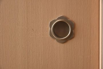 展示品　IDC大塚家具　加茂桐タンス　銀流線　大洋　胴厚四方丸　昇たんす(総桐たんす、整理たんす、加茂総桐箪笥)(定価約175万円)(R-041889)