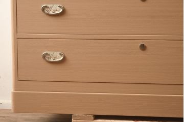 在庫未使用品　IDC大塚家具　家具のカネトク　3.5尺　下三大洋胴厚　寿梅　白　桐タンス(衣装箪笥、着物箪笥、桐箪笥、桐たんす)(定価約58万円)(R-041891)