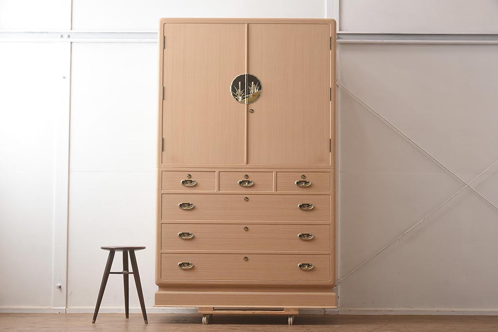 展示品　IDC大塚家具　家具のカネトク　3.6尺　下6大洋すみ丸　桐タンス(衣装箪笥、着物箪笥、桐箪笥、桐たんす)(定価約100万円)(R-041892)