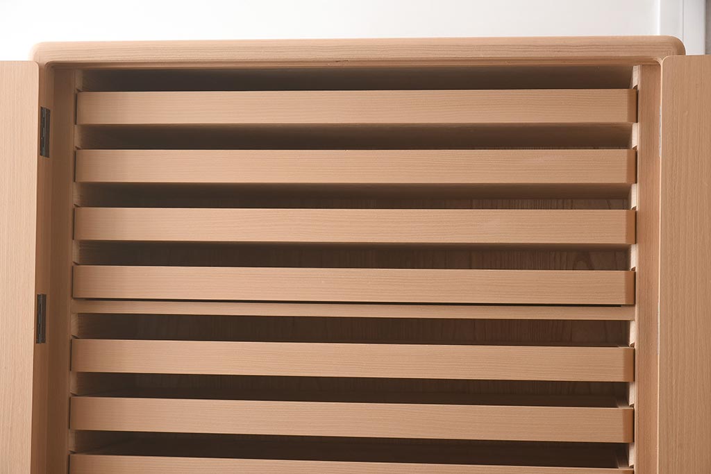 展示品　IDC大塚家具　家具のカネトク　3.6尺　下6大洋すみ丸　桐タンス(衣装箪笥、着物箪笥、桐箪笥、桐たんす)(定価約100万円)(R-041892)