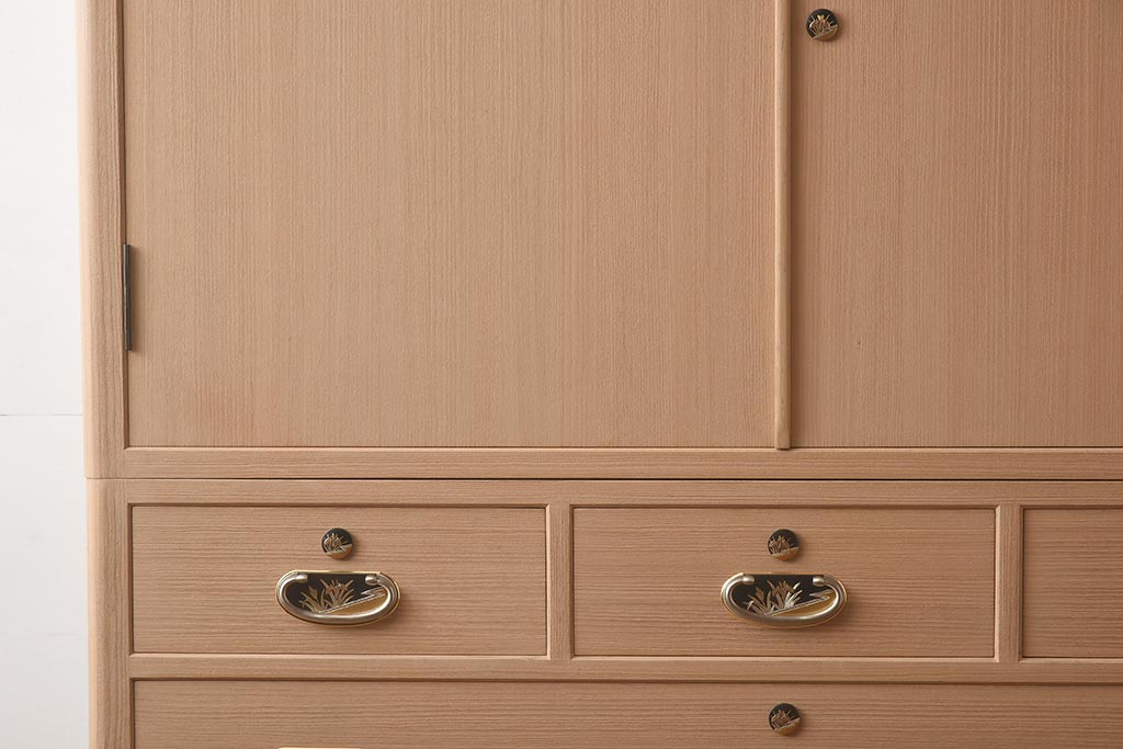 展示品　IDC大塚家具　家具のカネトク　3.6尺　下6大洋すみ丸　桐タンス(衣装箪笥、着物箪笥、桐箪笥、桐たんす)(定価約100万円)(R-041892)