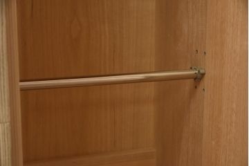在庫未使用品　IDC大塚家具　加茂総桐箪笥　桃山　時代仕上げ　洋服タンス(総桐たんす、ワードローブ、着物たんす)(定価約398万円)(R-041893)
